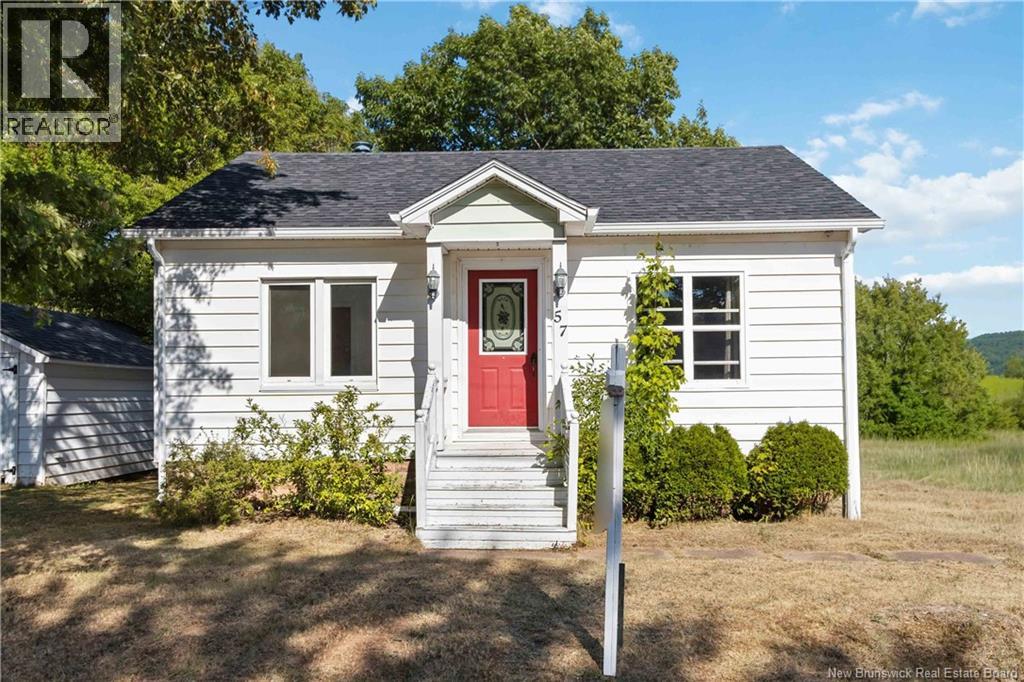 57 Smith Street, Salisbury, New Brunswick  E4J 2R9 - Photo 2 - NB126100