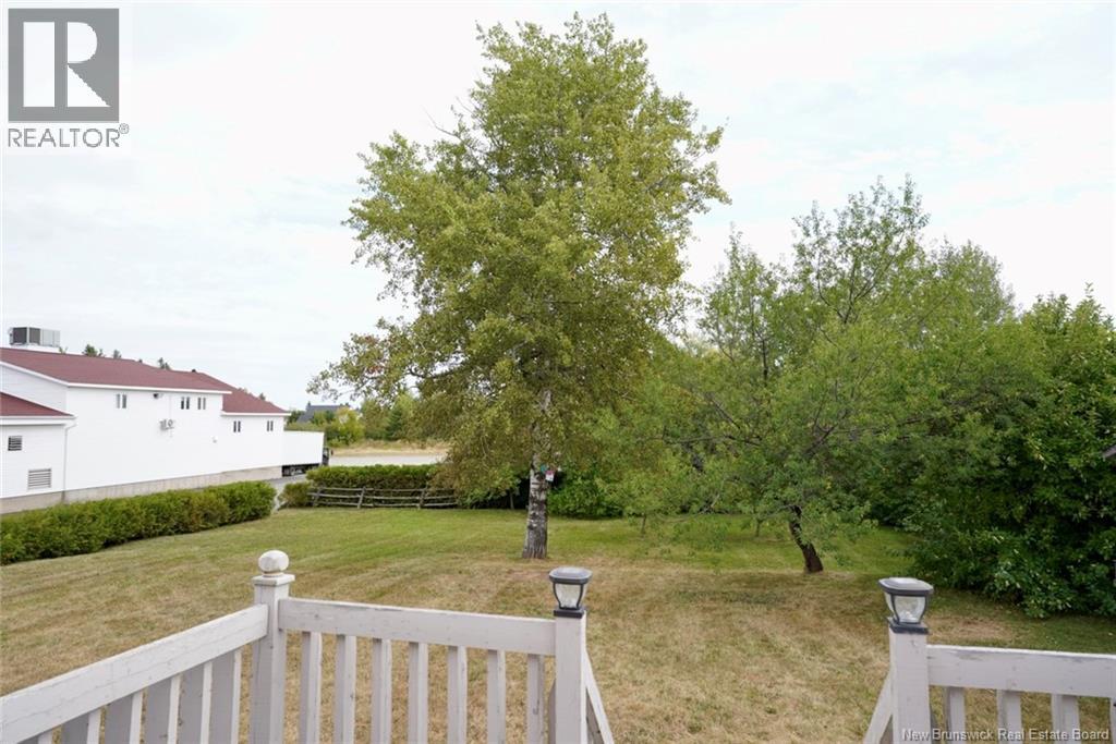 629 Rue Principale, Beresford, New Brunswick  E8K 1X6 - Photo 20 - NB125951