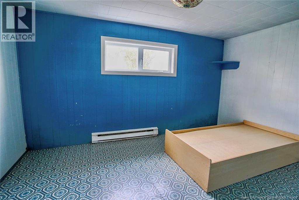 629 Rue Principale, Beresford, New Brunswick  E8K 1X6 - Photo 25 - NB125951