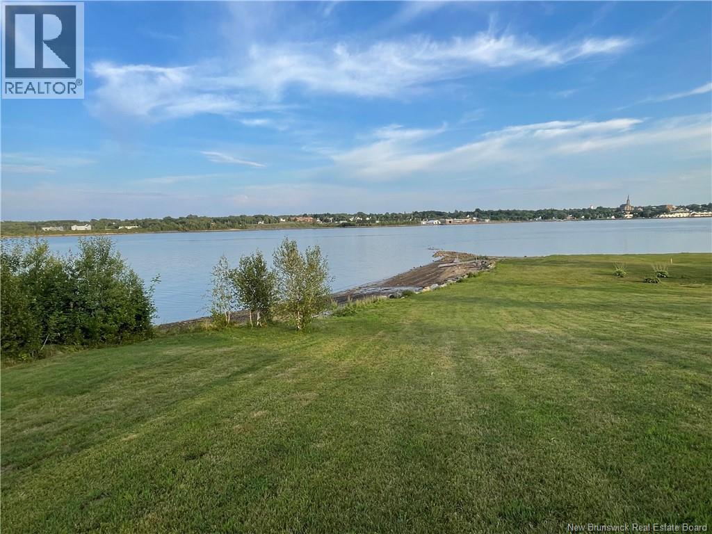 2784 King George Highway, Miramichi, New Brunswick  E1V 6Z5 - Photo 2 - NB125935
