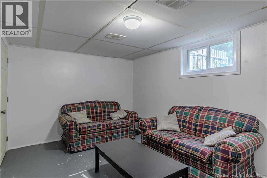320 Tartan Street, Saint John, New Brunswick  E2K 2R7 - Photo 21 - NB126208