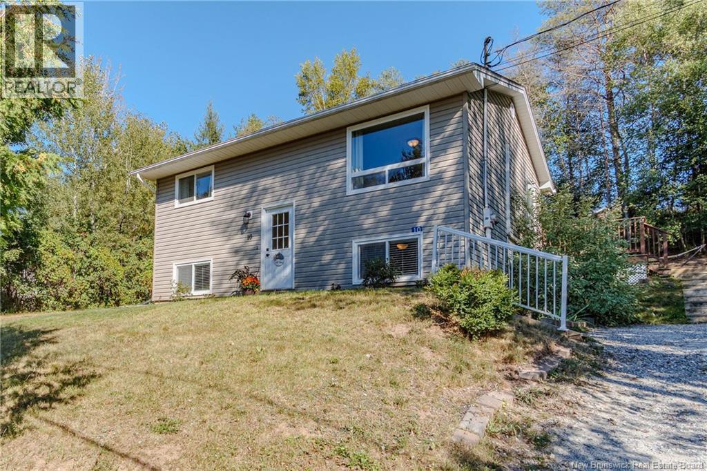 10 Templeton Court, Lakeside, New Brunswick