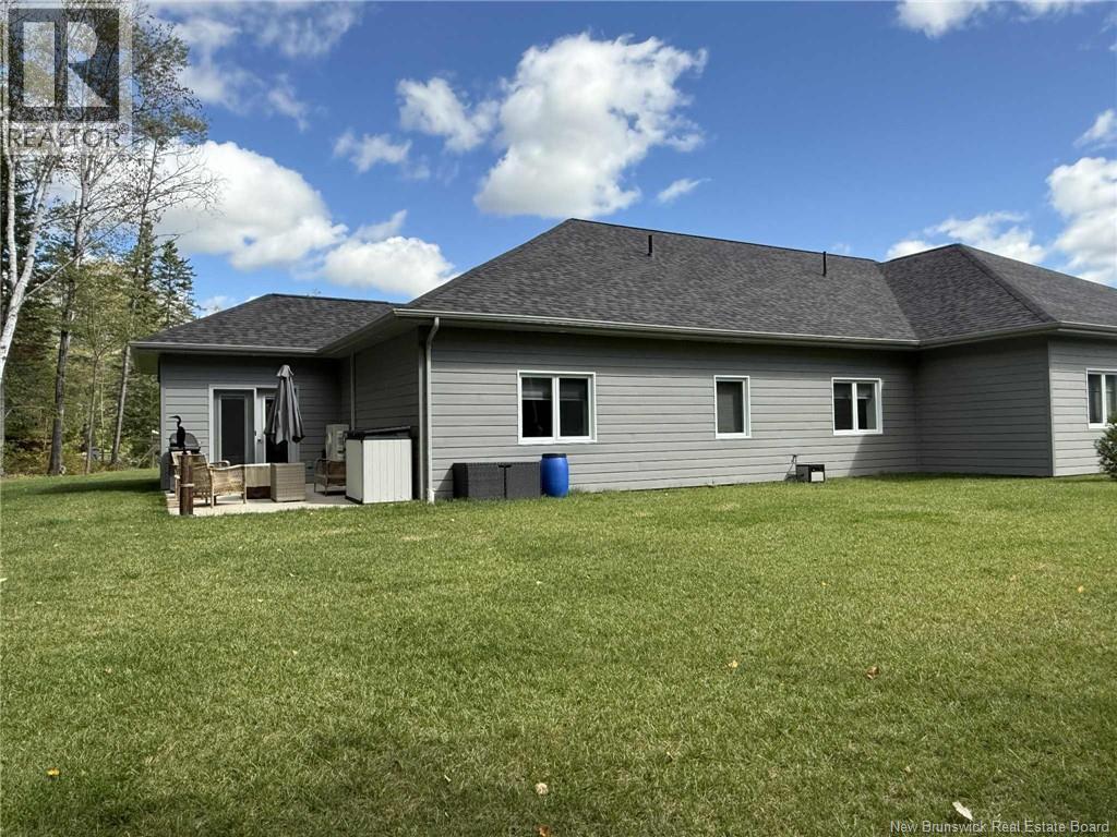 955 Main Street, Grand-Sault/grand Falls, New Brunswick  E3Z 2W3 - Photo 37 - NB126107