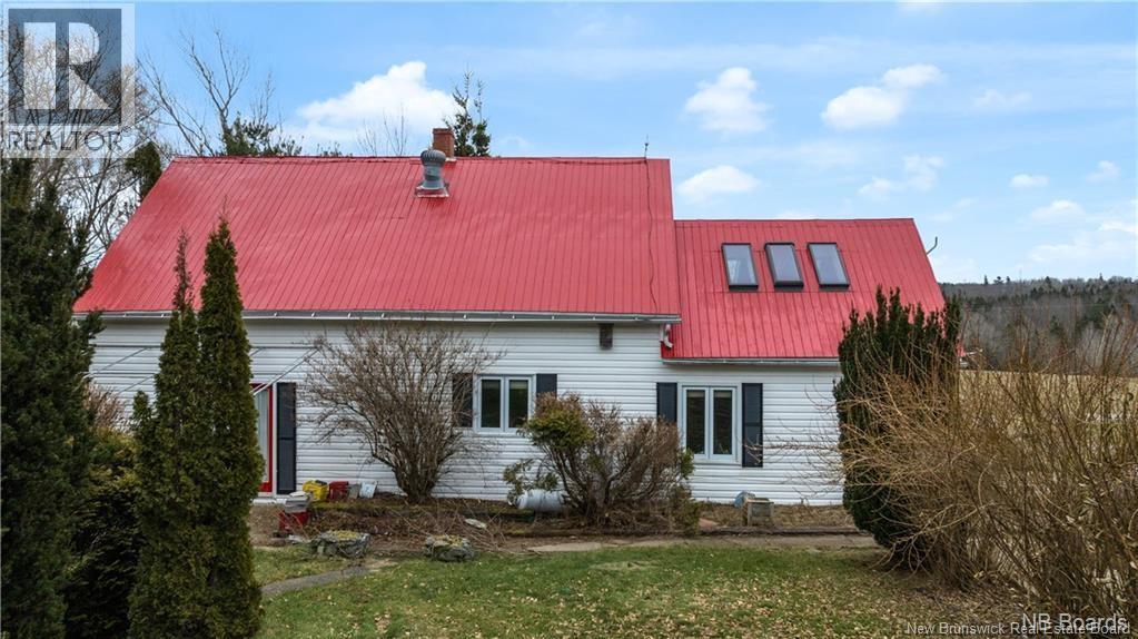 689 Carpenter Bald Hill Road, Wickham, New Brunswick  E5T 3W7 - Photo 2 - NB126217