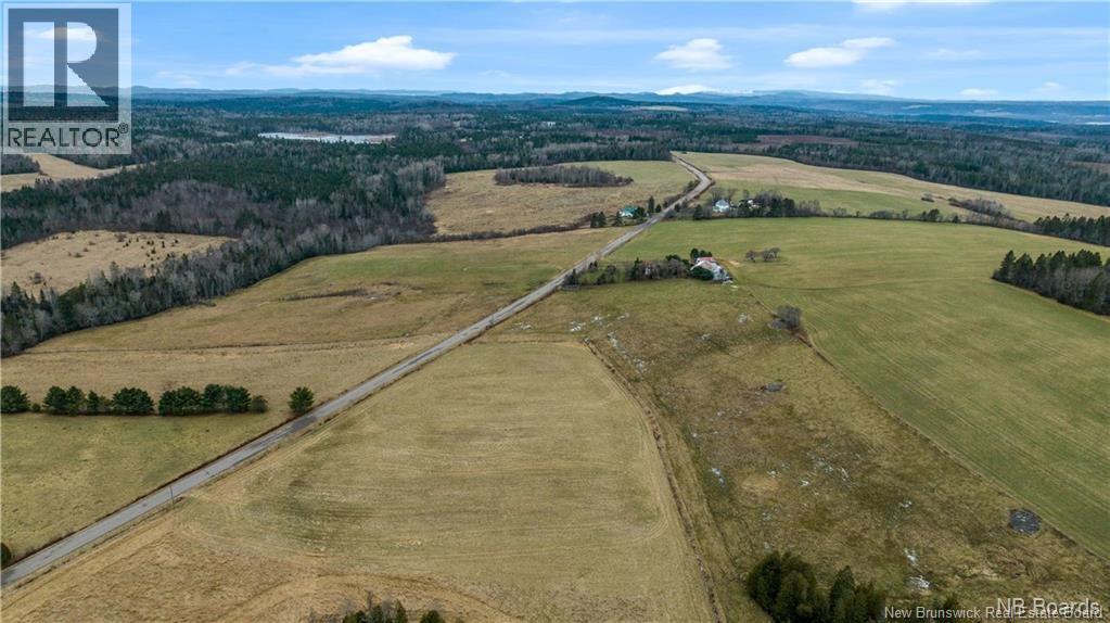 689 Carpenter Bald Hill Road, Wickham, New Brunswick  E5T 3W7 - Photo 42 - NB126215