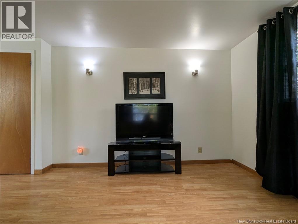 315 Spruce Street, Miramichi, New Brunswick  E1V 3E6 - Photo 16 - NB126168