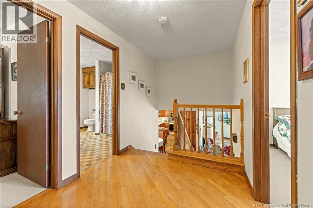 161 Hennessey, Moncton, New Brunswick  E1A 5P2 - Photo 21 - NB126062