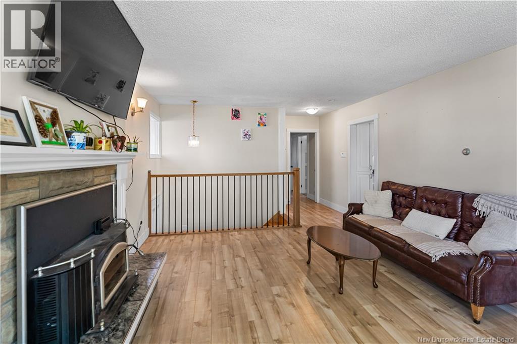 883 Rue Landry, Bathurst, New Brunswick  E2A 2V2 - Photo 10 - NB126273