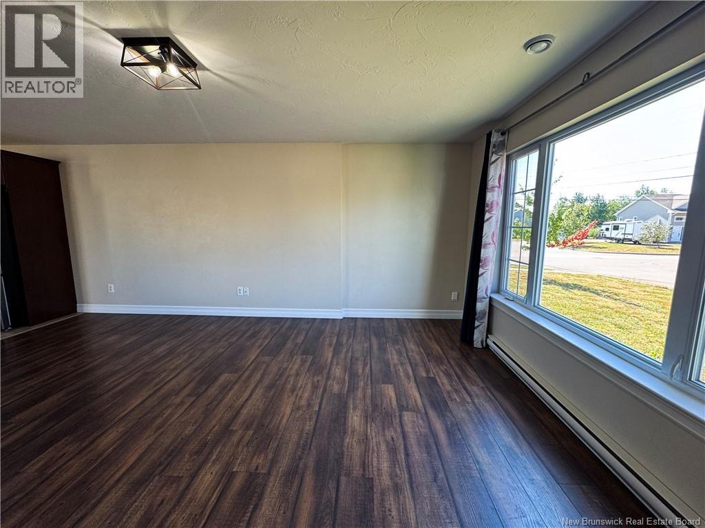 75 Birchfield Street, Moncton, New Brunswick  E1G 0W8 - Photo 6 - NB126224