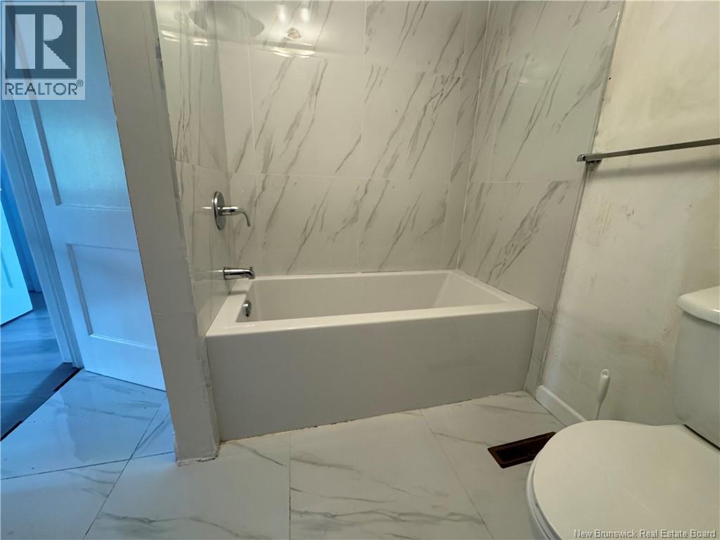 89 Princiaple Street, Sainte-Anne-De-Madawaska, New Brunswick  E7E 1A8 - Photo 9 - NB126212