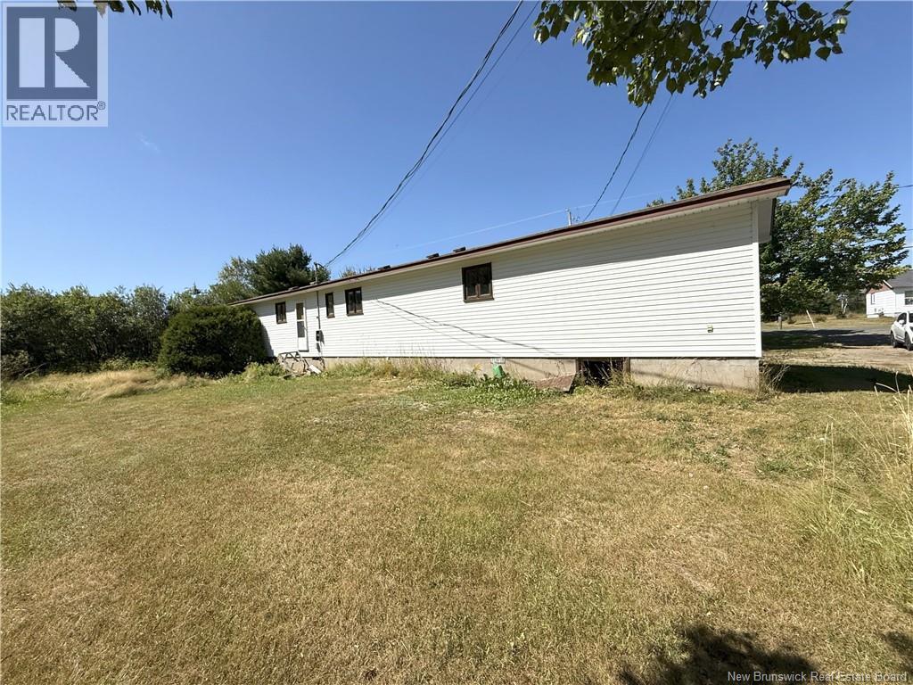 2246 Chemin Val-Doucet, Val-Doucet, New Brunswick  E8R 1Z6 - Photo 6 - NB126227