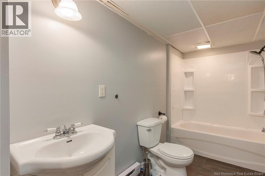 25 Brentwood, Saint John, New Brunswick  E2K 4S1 - Photo 34 - NB126204