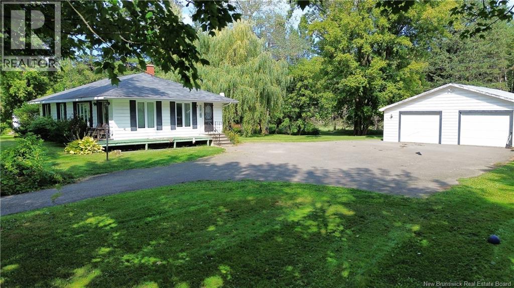 138 School Street, Bath, New Brunswick  E7J 1C4 - Photo 2 - NB126329