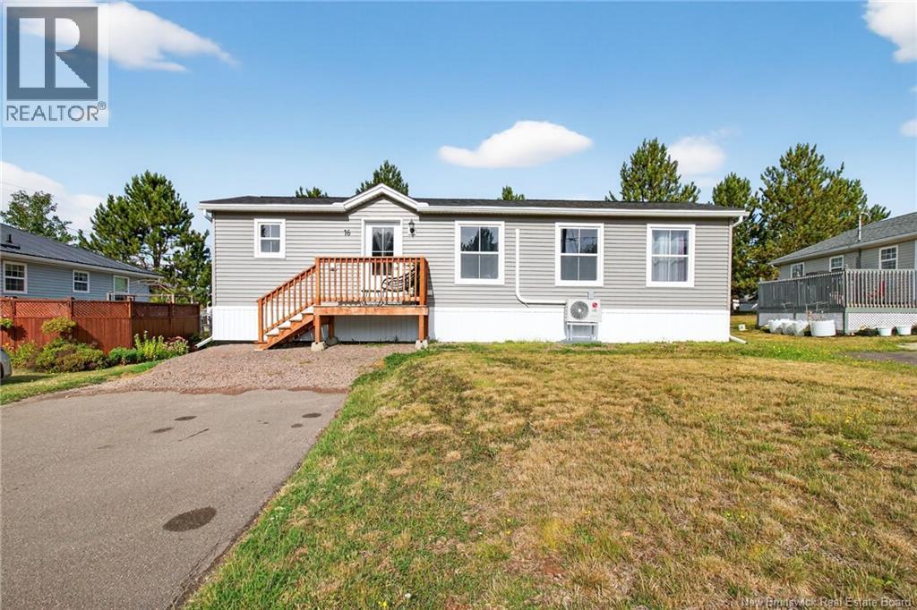 16 Jessica Lane, Dieppe, New Brunswick  E1A 7S6 - Photo 2 - NB126343