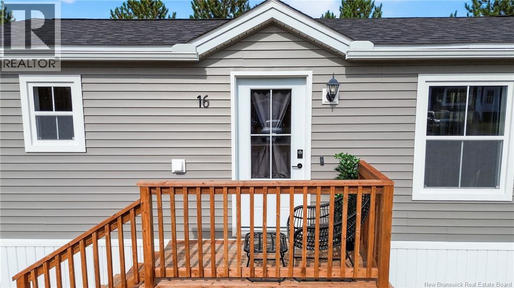 16 Jessica Lane, Dieppe, New Brunswick  E1A 7S6 - Photo 3 - NB126343