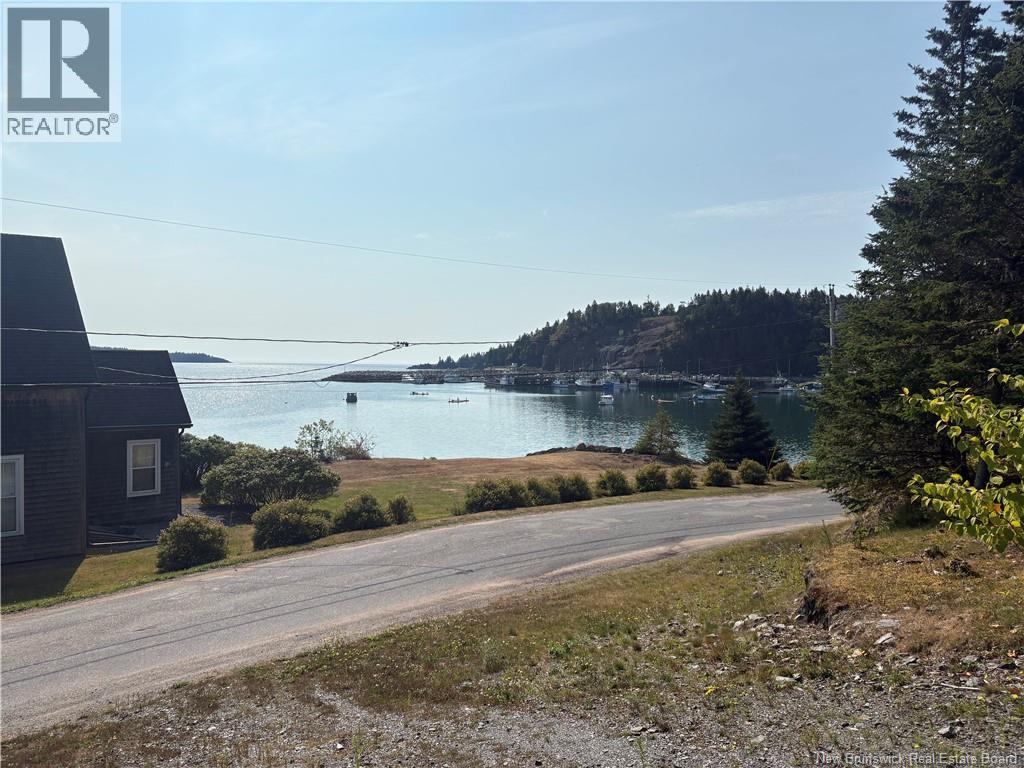 20 Beach Road, Beaver Harbour, New Brunswick  E5H 1M5 - Photo 2 - NB126225