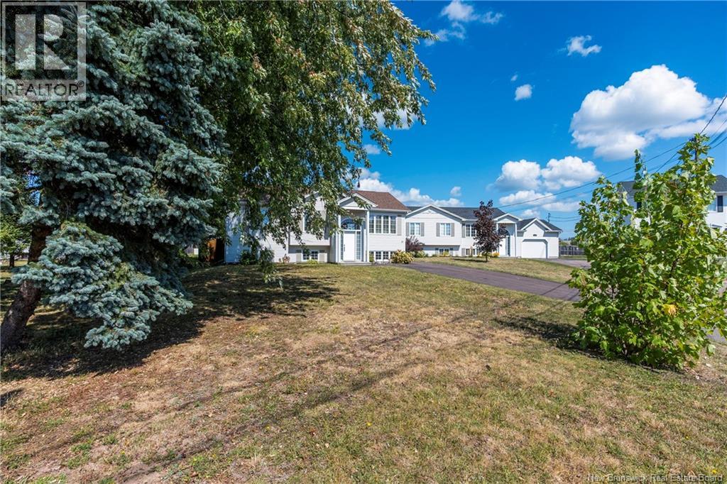 21 Bonavista Court, Moncton, New Brunswick  E1G 2H4 - Photo 4 - NB126214