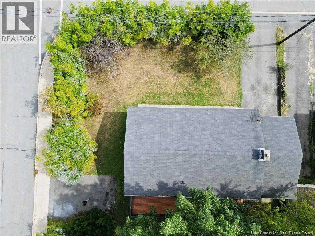 12 Glengarry Drive, Saint John, New Brunswick  E2J 2Y1 - Photo 48 - NB126198