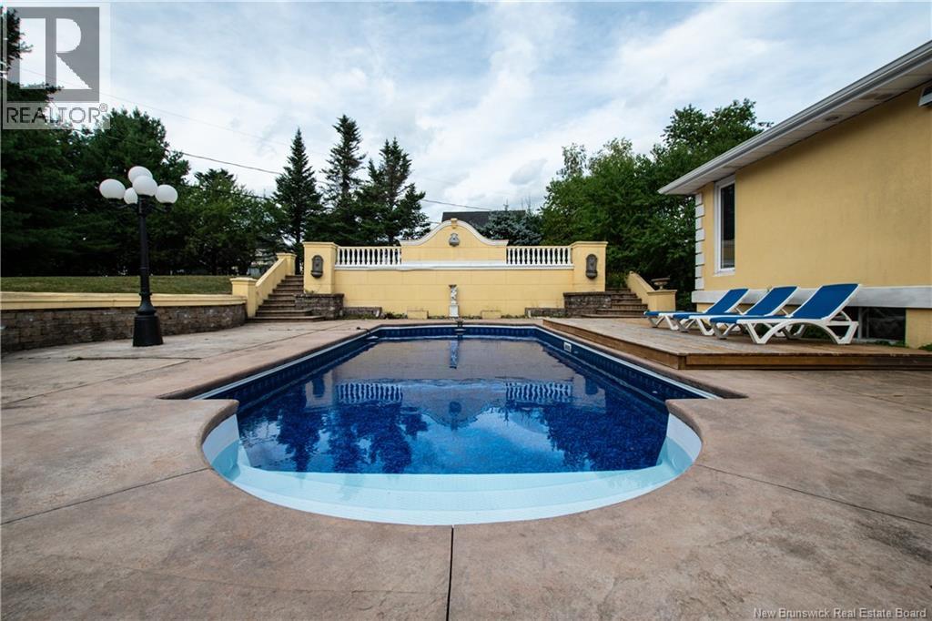 27 Guimond Court, Dieppe, New Brunswick  E1A 1A1 - Photo 38 - NB126219