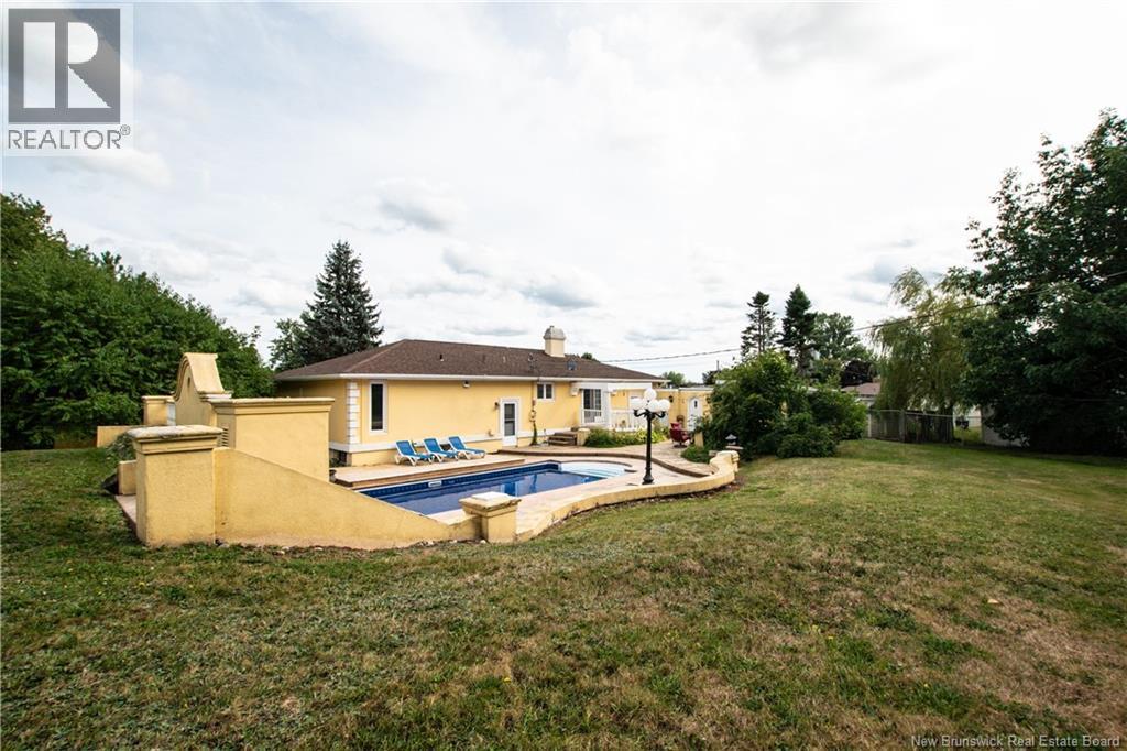 27 Guimond Court, Dieppe, New Brunswick  E1A 1A1 - Photo 42 - NB126219