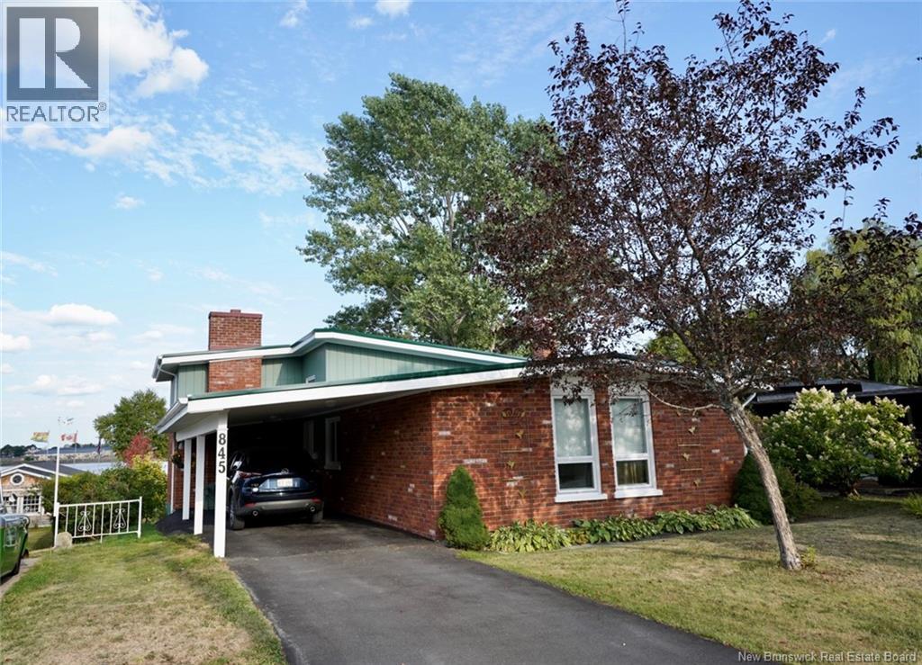 845 O'neil Avenue, Bathurst, New Brunswick