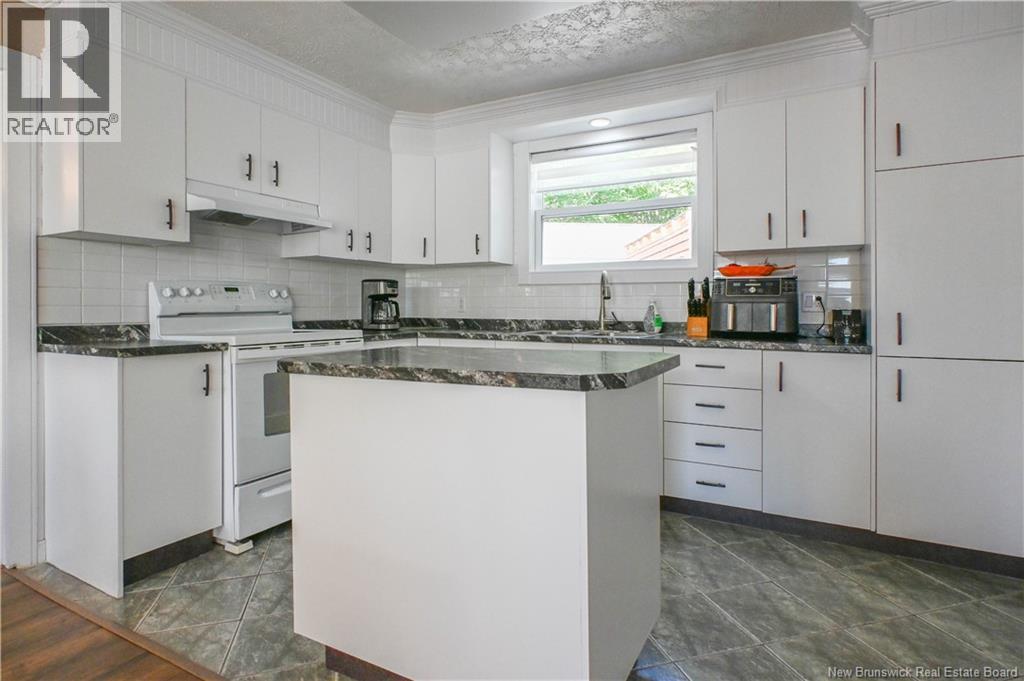 284 Rue Du Pêcheur N Street, Lamèque, New Brunswick  E8T 1K3 - Photo 17 - NB126374