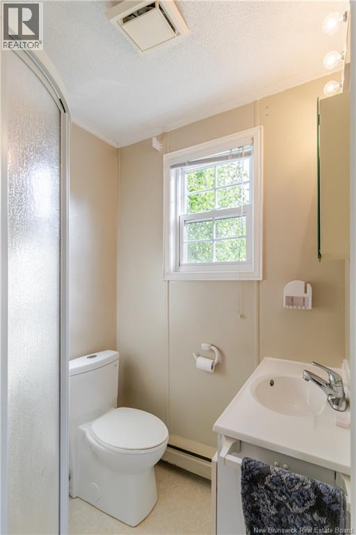 350 Governor Lane, Fredericton, New Brunswick  E3B 7L1 - Photo 28 - NB126187