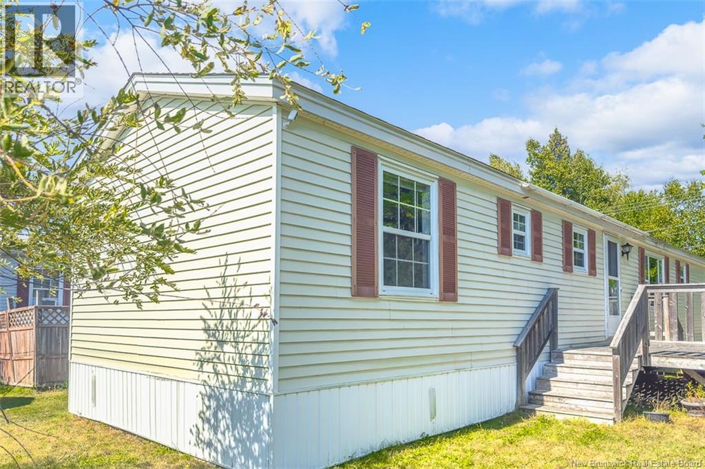 10 Daley Street, Lincoln, New Brunswick