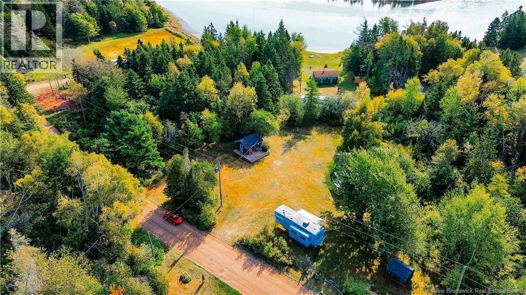 78 Irwin's Point Road, Baie Verte, New Brunswick  E4M 1J9 - Photo 3 - NB126376