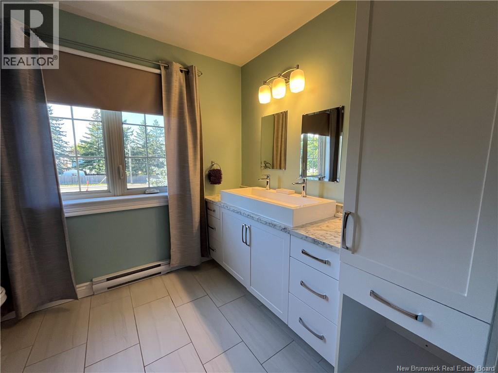 878 Shediac Road, Moncton, New Brunswick  E1A 5X6 - Photo 32 - NB126189