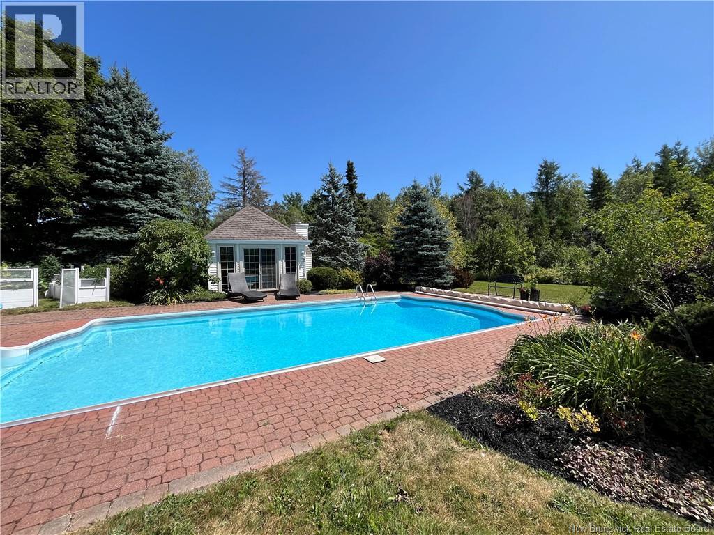 878 Shediac Road, Moncton, New Brunswick  E1A 5X6 - Photo 43 - NB126189