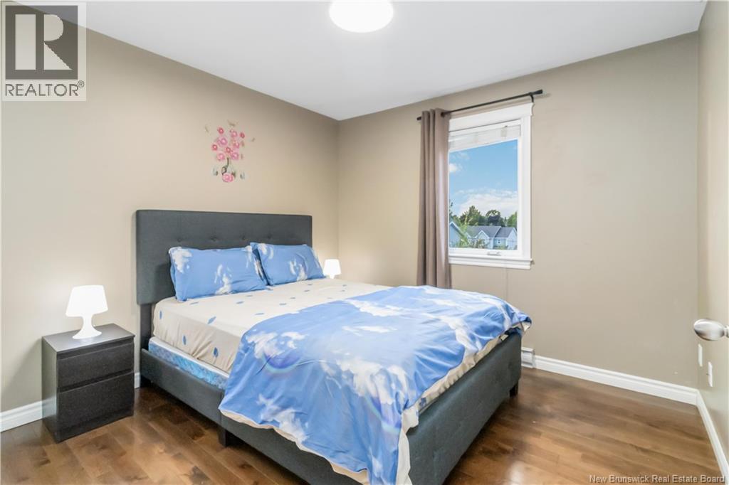 940 Bernard, Dieppe, New Brunswick  E1A 5A4 - Photo 31 - NB126394
