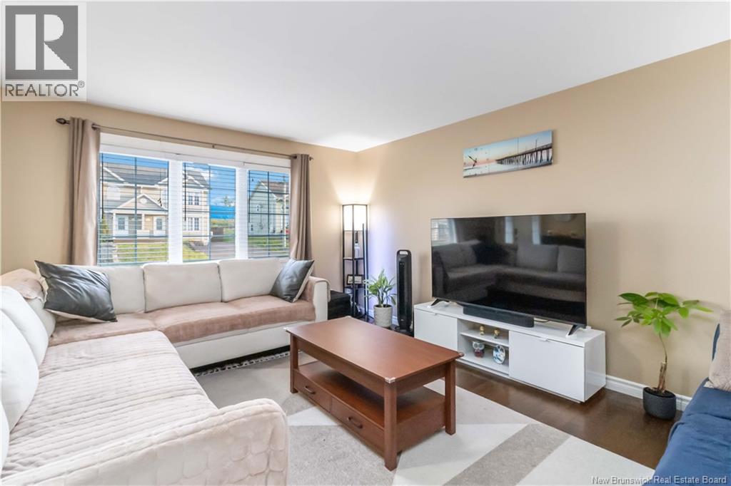 940 Bernard, Dieppe, New Brunswick  E1A 5A4 - Photo 6 - NB126394