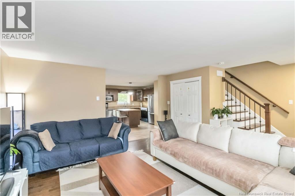 940 Bernard, Dieppe, New Brunswick  E1A 5A4 - Photo 8 - NB126394