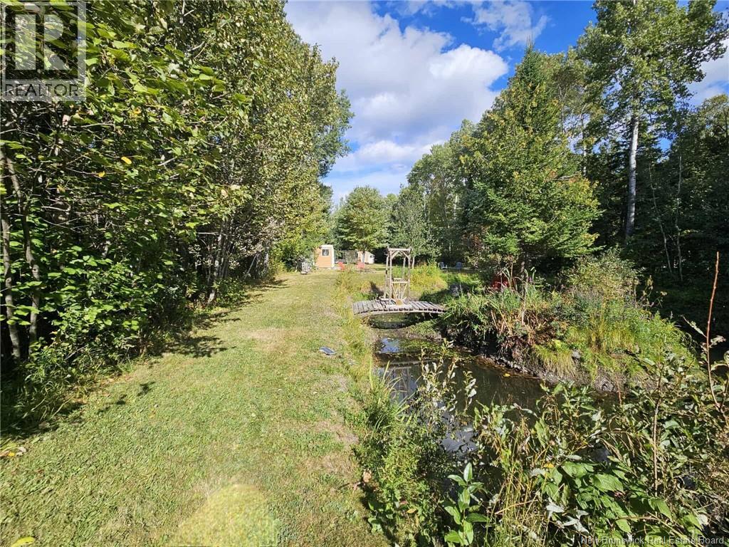 560cd Principale, Beresford, New Brunswick  E8K 2A8 - Photo 19 - NB126403
