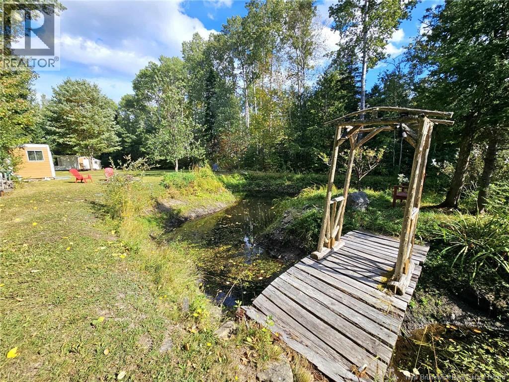 560cd Principale, Beresford, New Brunswick  E8K 2A8 - Photo 20 - NB126403