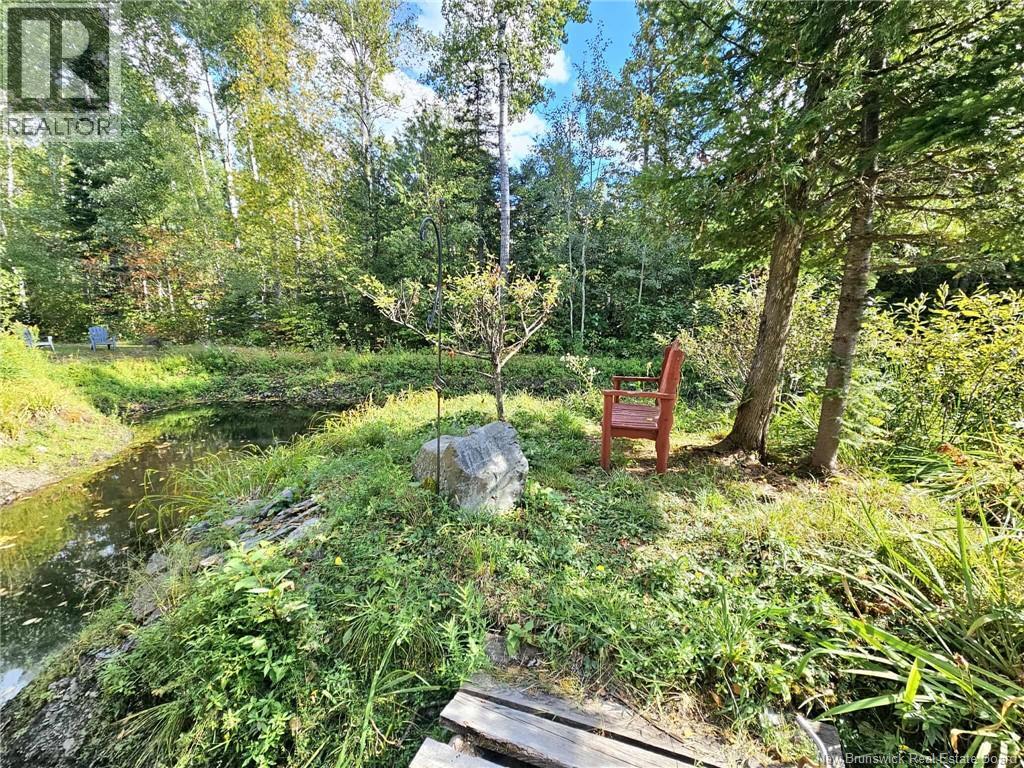560cd Principale, Beresford, New Brunswick  E8K 2A8 - Photo 21 - NB126403