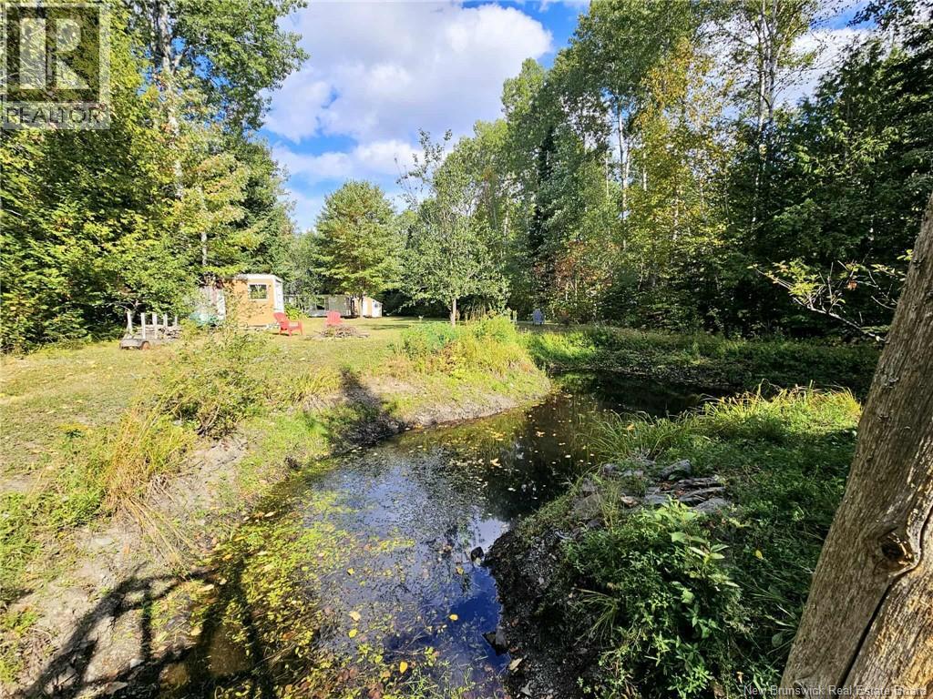 560cd Principale, Beresford, New Brunswick  E8K 2A8 - Photo 22 - NB126403