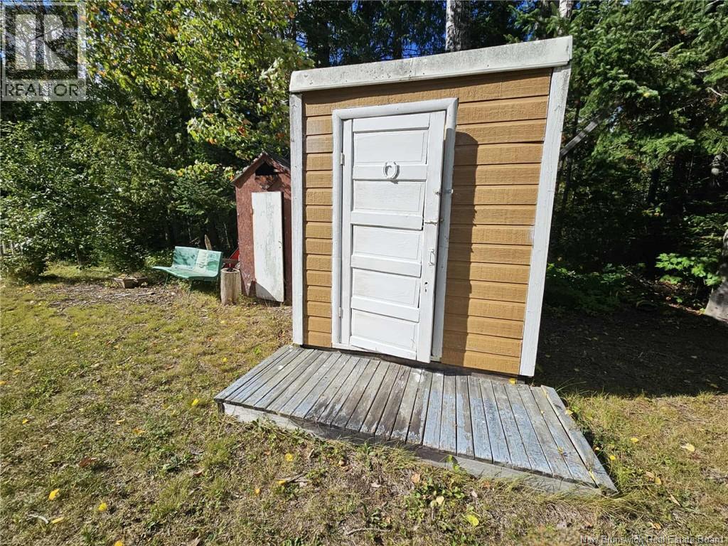 560cd Principale, Beresford, New Brunswick  E8K 2A8 - Photo 25 - NB126403