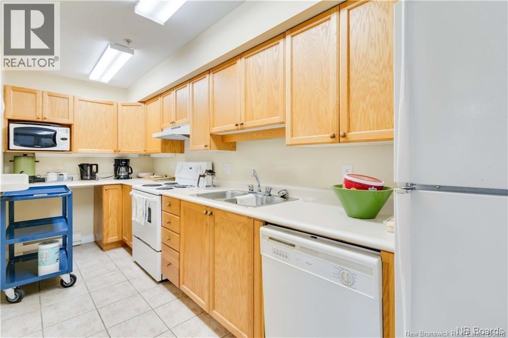 158 Hanwell Road Unit# 308, Fredericton, New Brunswick  E3B 9K7 - Photo 29 - NB126004