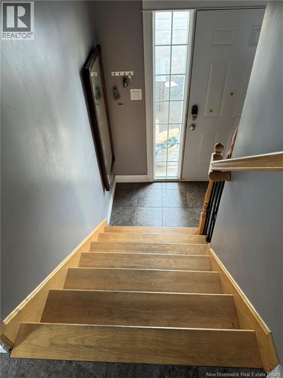 52 Cumberland Street, Moncton, New Brunswick  E1G 0Z8 - Photo 5 - NB126396