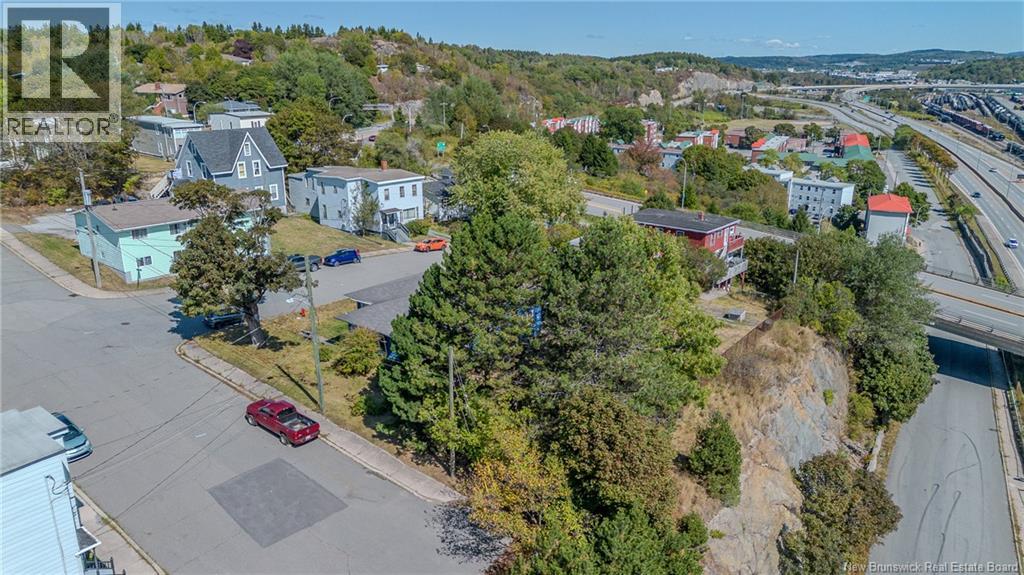 6 Pine Street, Saint John, New Brunswick  E2K 3Z8 - Photo 41 - NB126415