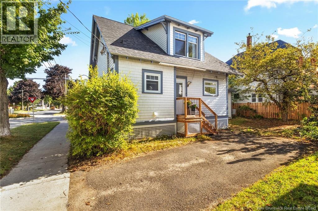 204 Aberdeen Street, Fredericton, New Brunswick  E3B 1R7 - Photo 38 - NB125861