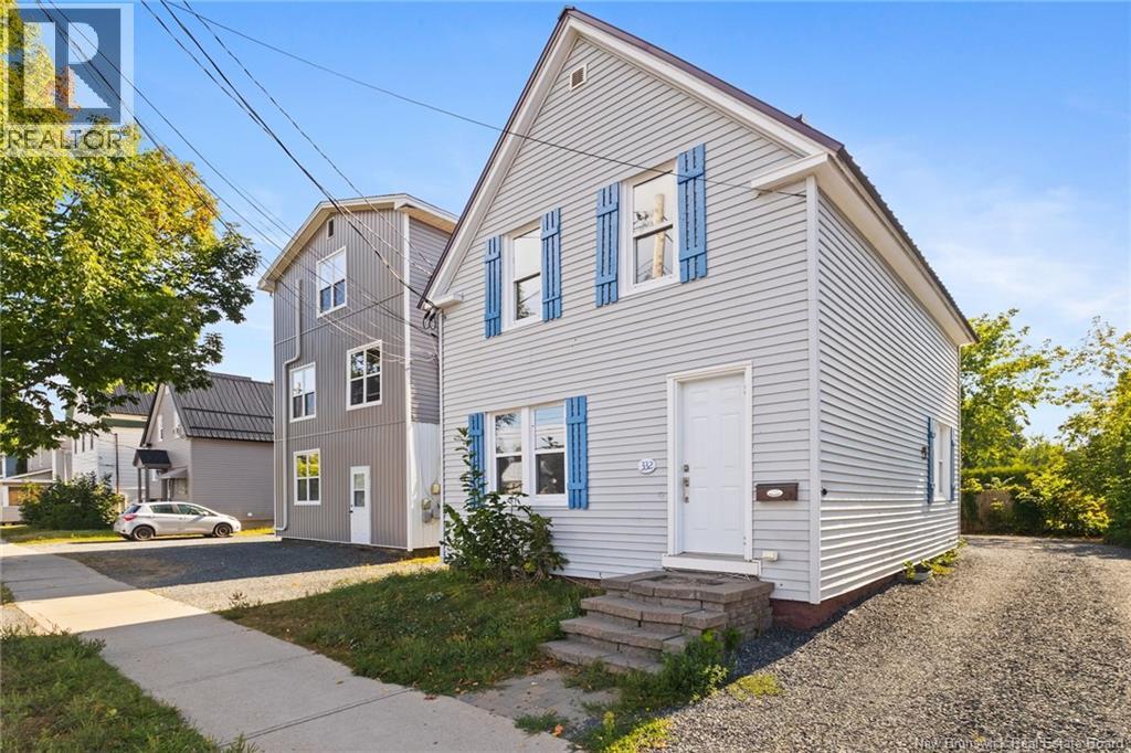 332 Smythe Street, Fredericton, New Brunswick  E3B 3E2 - Photo 2 - NB126445