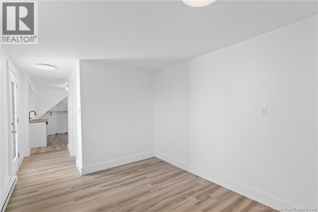 332 Smythe Street, Fredericton, New Brunswick  E3B 3E2 - Photo 24 - NB126445
