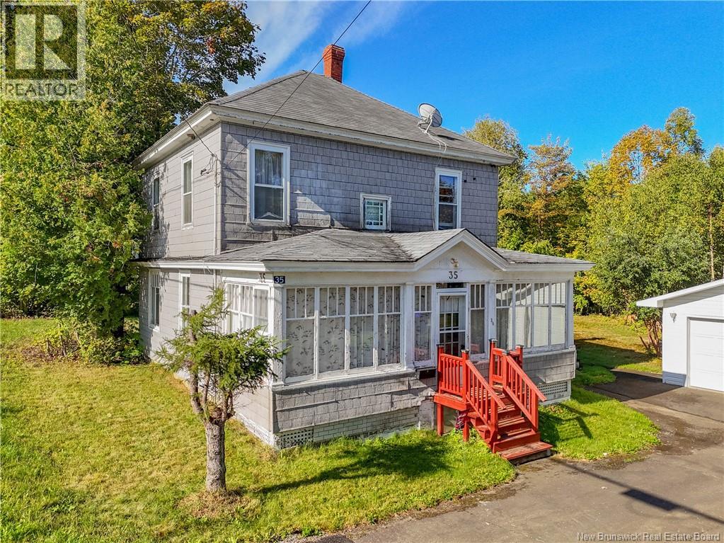 35 Saunders Road, McAdam, New Brunswick