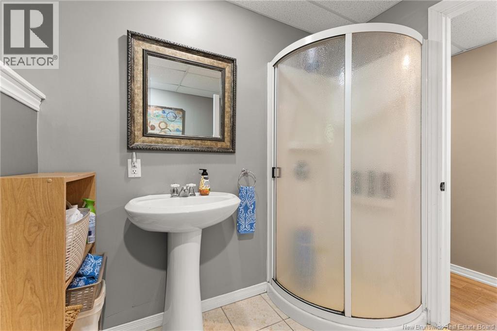 10 Adolphe, Dieppe, New Brunswick  E1A 8R8 - Photo 38 - NB126430