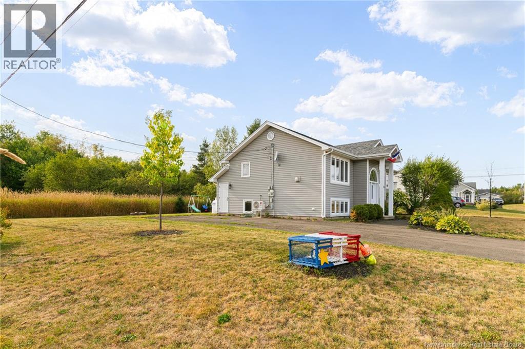 10 Adolphe, Dieppe, New Brunswick  E1A 8R8 - Photo 47 - NB126430
