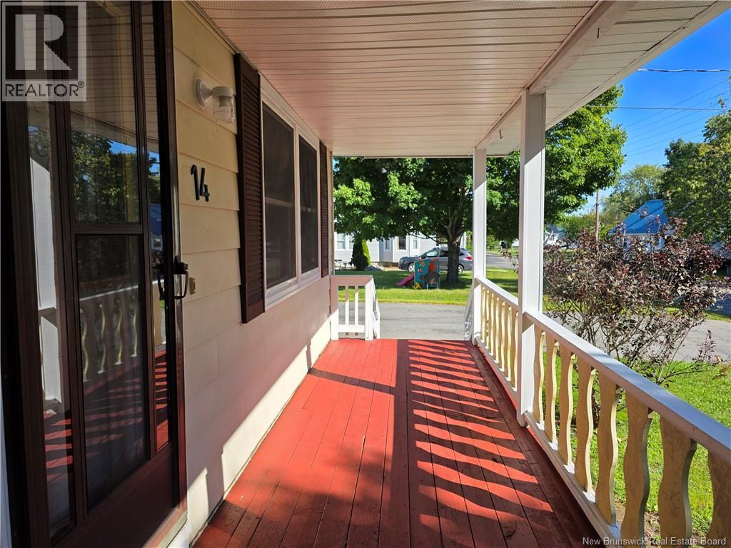 14 Veazey Street, St. Stephen, New Brunswick  E3L 2R8 - Photo 6 - NB125692