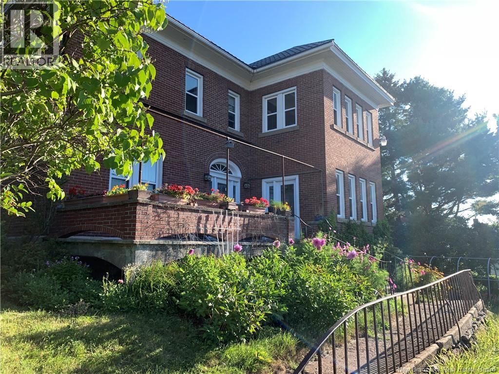 157 Renfrew, Dalhousie, New Brunswick  E8C 2H9 - Photo 3 - NB126202